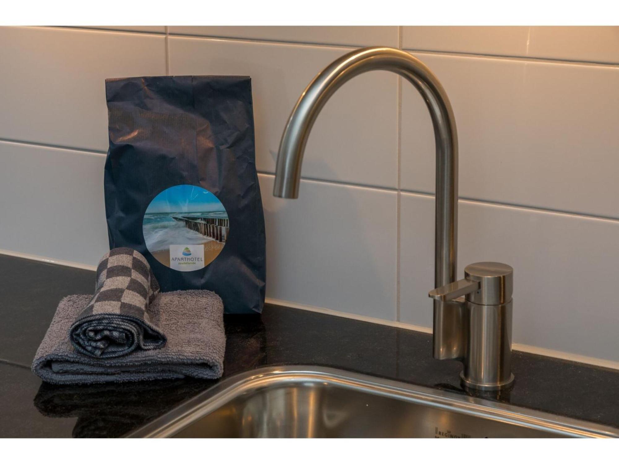 Luxurious Studio For 2 People A 1 Minute Walk From The Beach Of Zoutelande Exterior foto